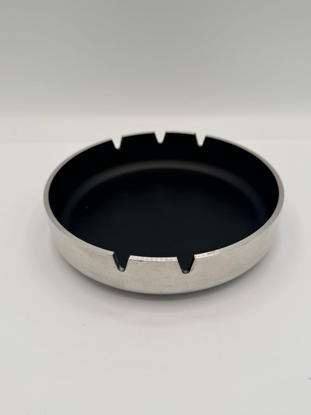 Vintage Smokador MCM Black Enamel Brushed Aluminum Ashtray